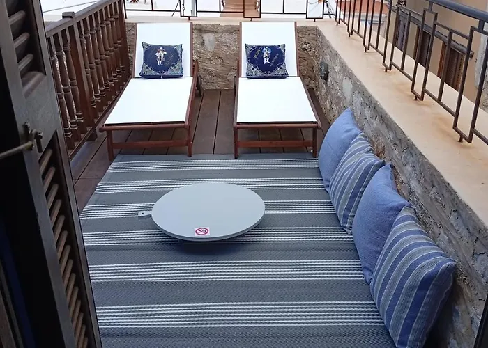 Сasa de vacaciones Casa Muse Kastellorizo Whole House Meyísti